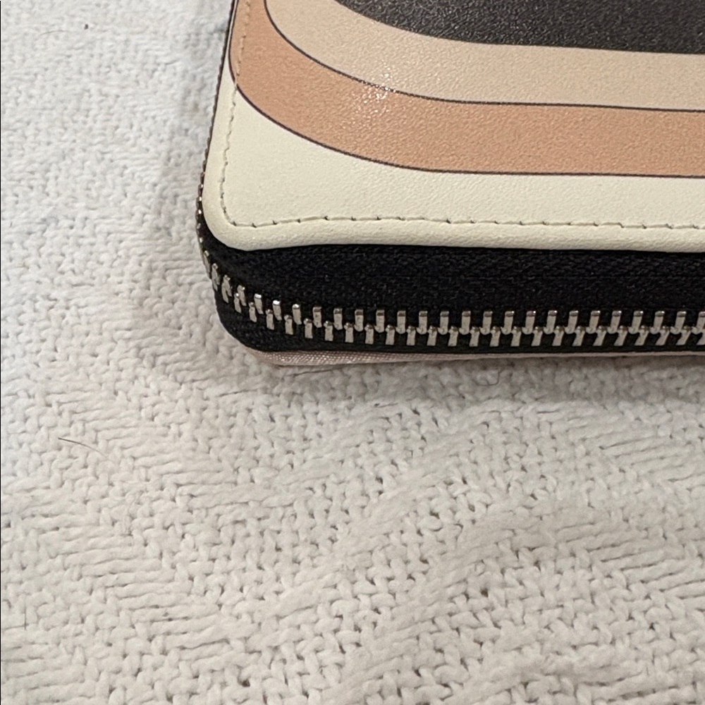 Cromia Rhinestone Wallet - Picture 9 of 13